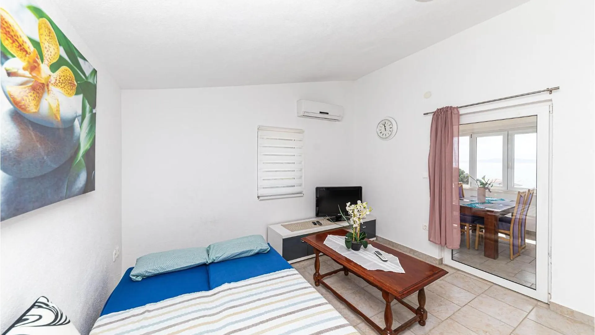 Beautiful Apartment In Okrug Gornji With Wifi Trogir 0*,  Croatia